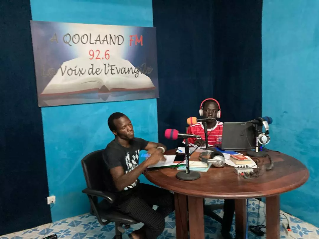 A Qooland FM – Fatick